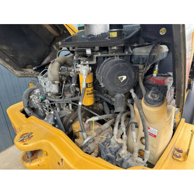 2011 كاتربيلر 907H-47369476
