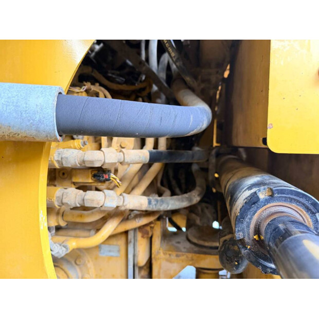 2015 Caterpillar 972M-47369531