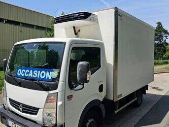 2015-renault-maxity-1456082-47383306
