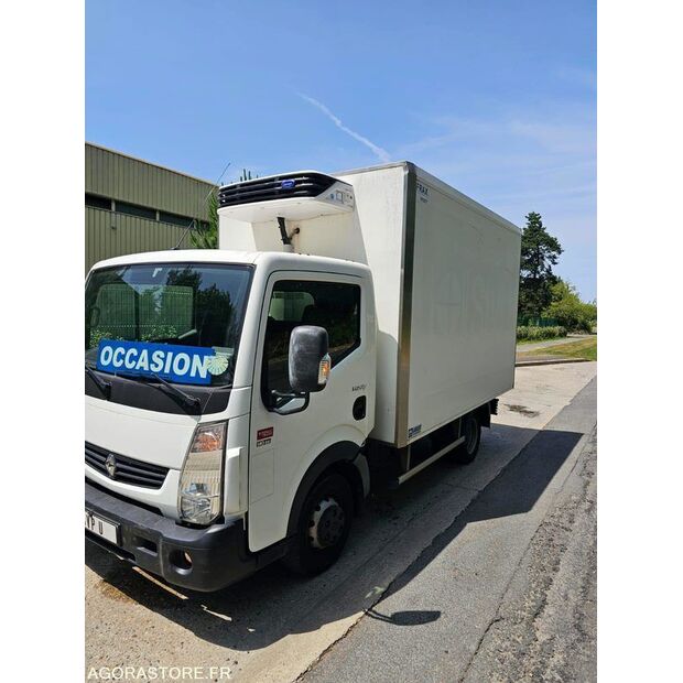 2015 Renault Maxity-47383310