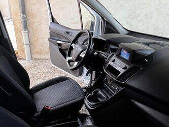 2019-ford-t-connect-1456083-47383341