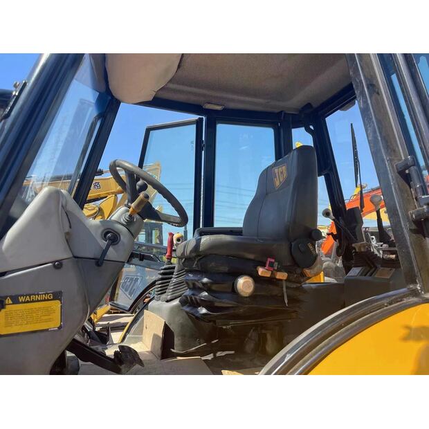 2021 JCB 4CX-47384714