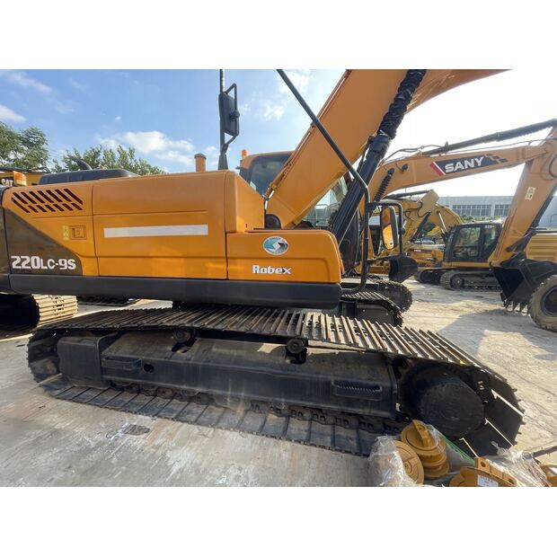 2025 Hyundai 220 LC-9S-47384931