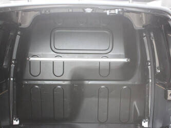 2020-renault-kangoo-1456165-47400526