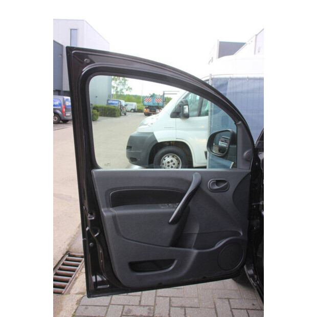 2020 Renault Kangoo-47400536