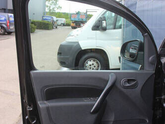 2020-renault-kangoo-1456165-47400536