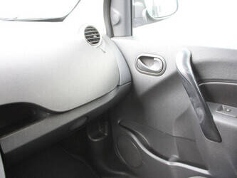 2020-renault-kangoo-1456165-47400547