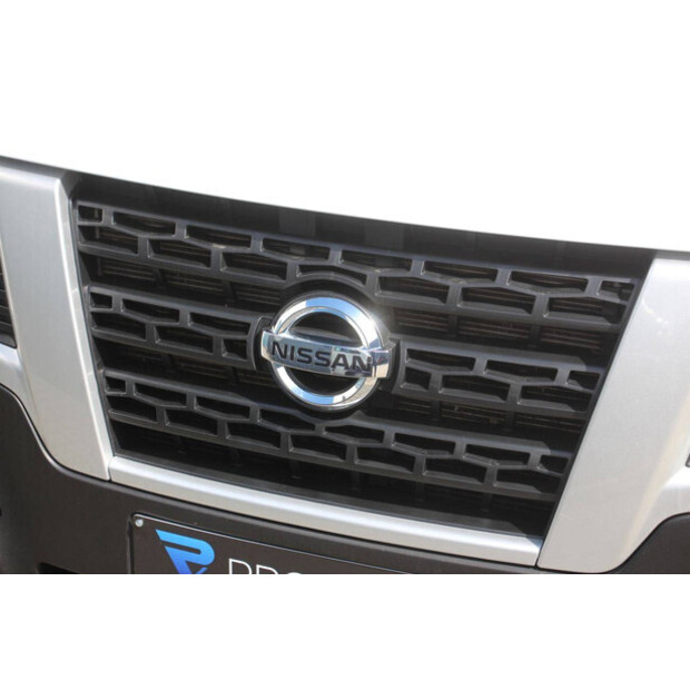 NISSAN NV400-47400570