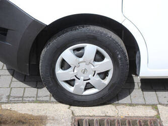 nissan-nv400-47400572