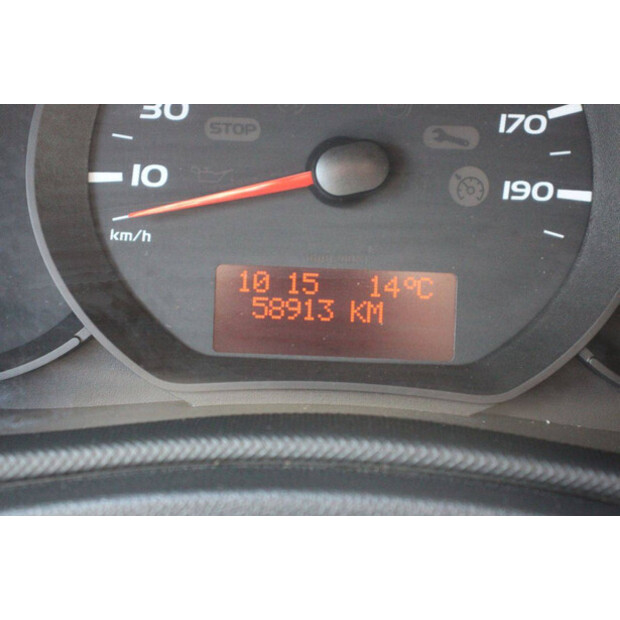 NISSAN NV400-47400598