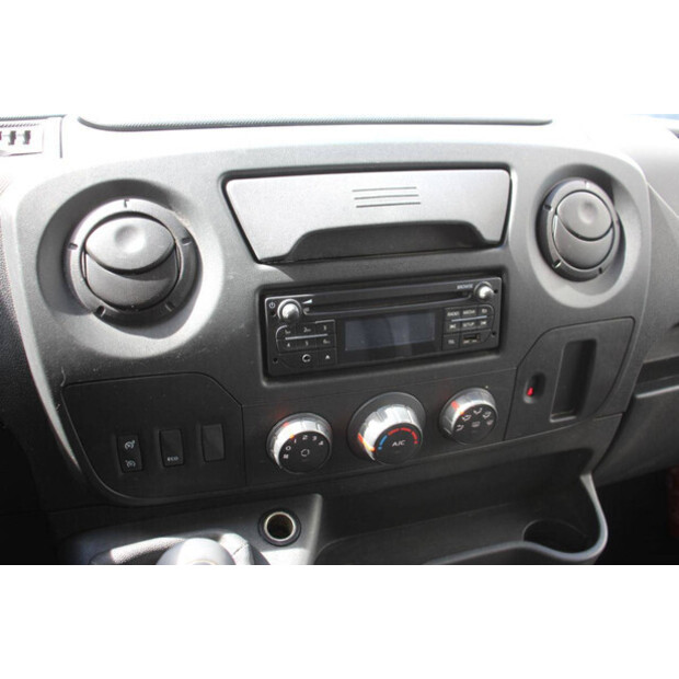 NISSAN NV400-47400600