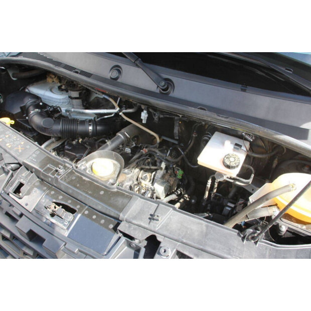 NISSAN NV400-47400605