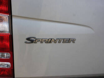 2010-mercedes-benz-sprinter-210-cdi-1456167-47400621