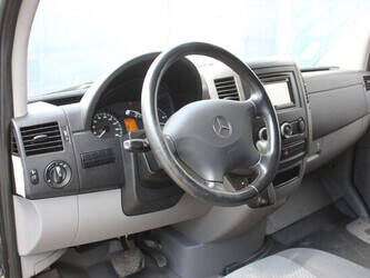 2010-mercedes-benz-sprinter-210-cdi-1456167-47400646