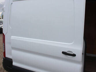 2019-ford-transit-1456169-47400754