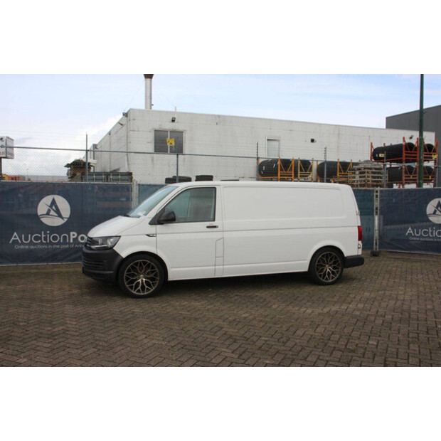 2017 Volkswagen Transporter TDI-47400871