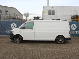 2017-volkswagen-transporter-tdi-1456172-47400872