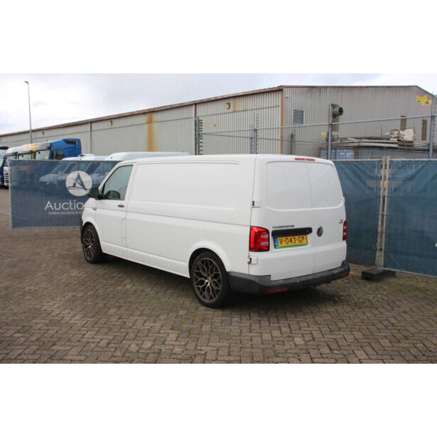 2017 Volkswagen Transporter TDI-47400873