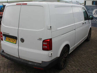 2017-volkswagen-transporter-tdi-1456172-47400875