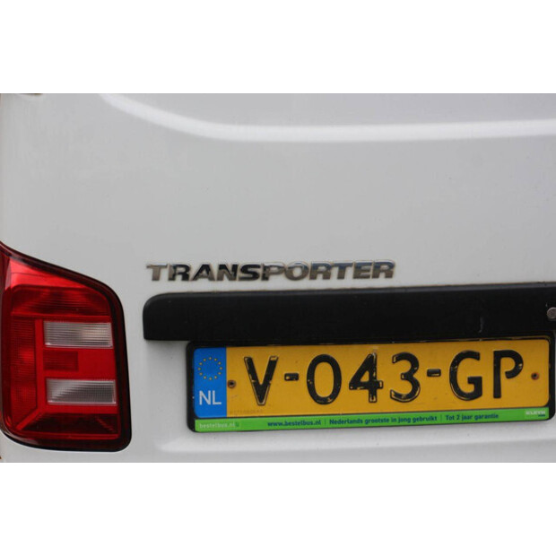2017 Volkswagen Transporter TDI-47400884