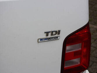 2017-volkswagen-transporter-tdi-1456172-47400885