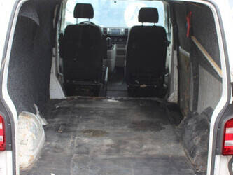 2017-volkswagen-transporter-tdi-1456172-47400887