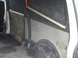 2017-volkswagen-transporter-tdi-1456172-47400890