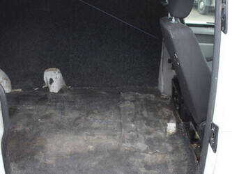 2017-volkswagen-transporter-tdi-1456172-47400893