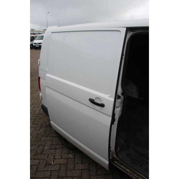 2017 Volkswagen Transporter TDI-47400894