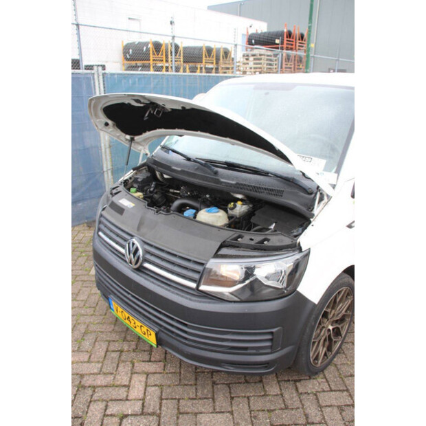 2017 Volkswagen Transporter TDI-47400895