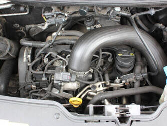 2017-volkswagen-transporter-tdi-1456172-47400898