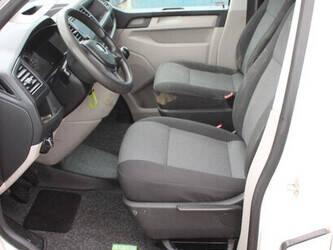 2017-volkswagen-transporter-tdi-1456172-47400900