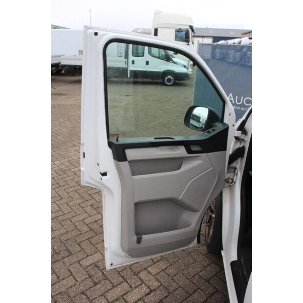 2017 Volkswagen Transporter TDI-47400901