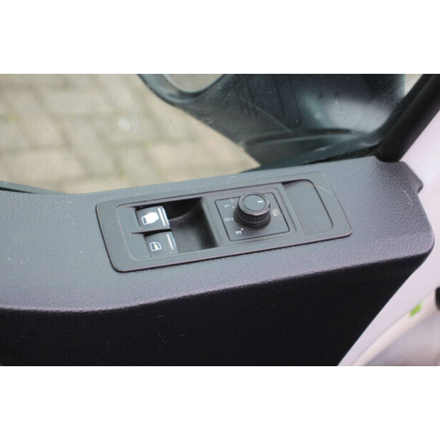 2017 Volkswagen Transporter TDI-47400902