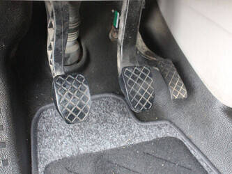 2017-volkswagen-transporter-tdi-1456172-47400908