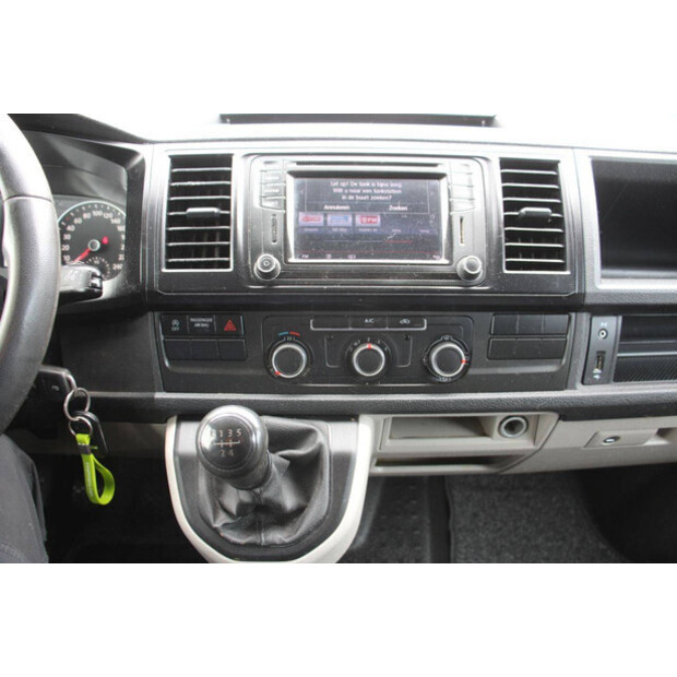 2017 Volkswagen Transporter TDI-47400909