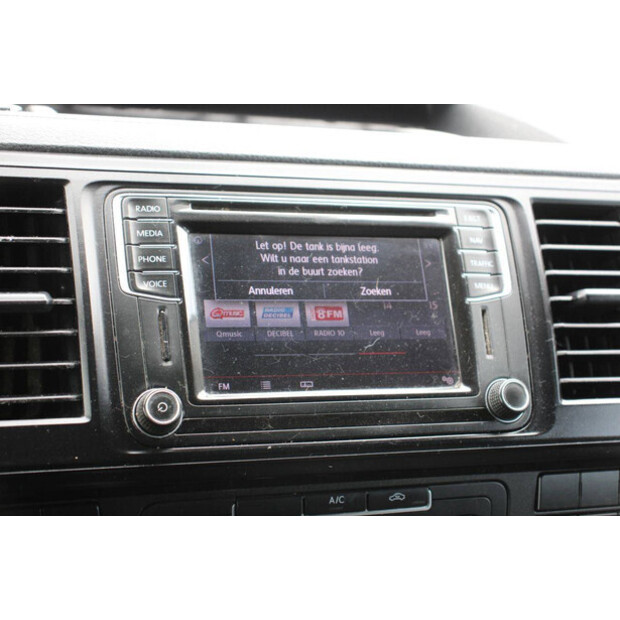 2017 Volkswagen Transporter TDI-47400910