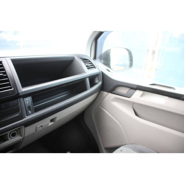 2017 Volkswagen Transporter TDI-47400915
