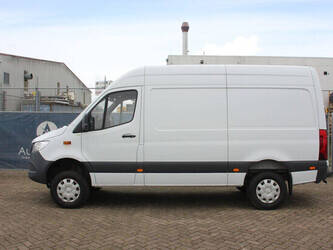 2022-mercedes-benz-sprinter-316cdi-47400918