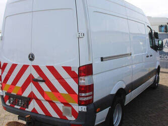 mercedes-benz-sprinter-1456174-47400974