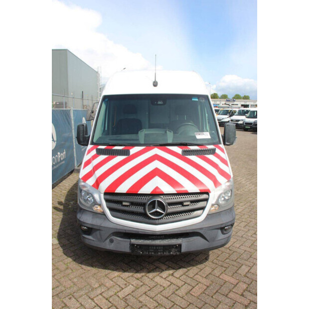 Mercedes-Benz SPRINTER-47400976