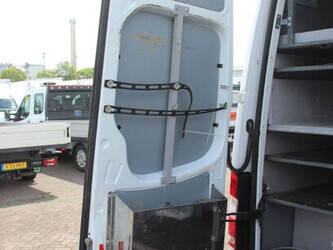 mercedes-benz-sprinter-1456174-47400986