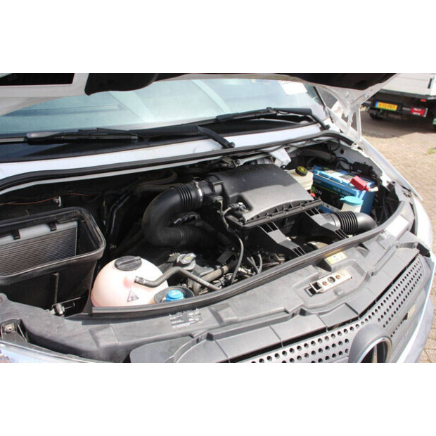 Mercedes-Benz SPRINTER-47401000