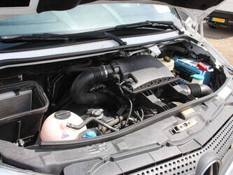 mercedes-benz-sprinter-1456174-47401000