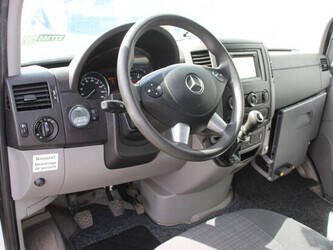 mercedes-benz-sprinter-1456174-47401008
