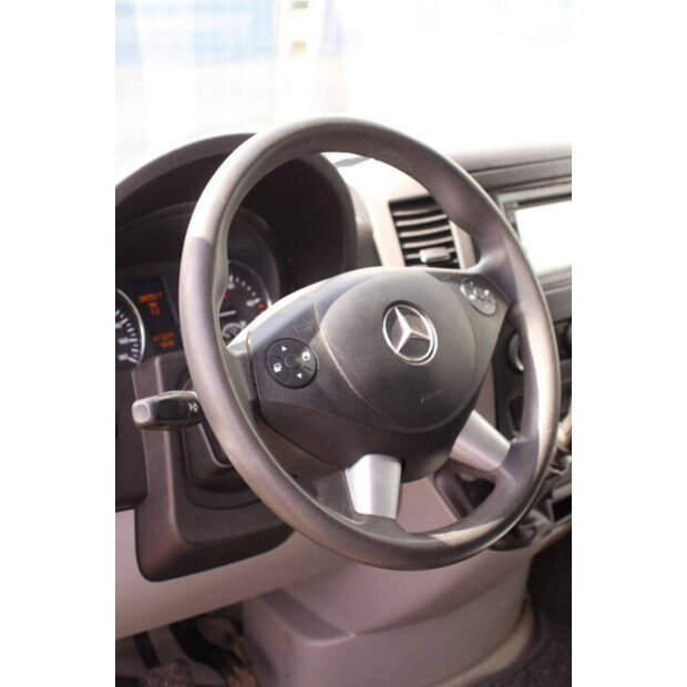 Mercedes-Benz SPRINTER-47401009