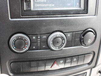 mercedes-benz-sprinter-1456174-47401017