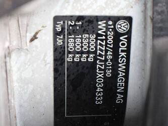 2018-volkswagen-transporter-1456175-47401048