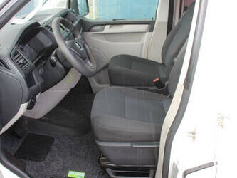 2018-volkswagen-transporter-1456175-47401049