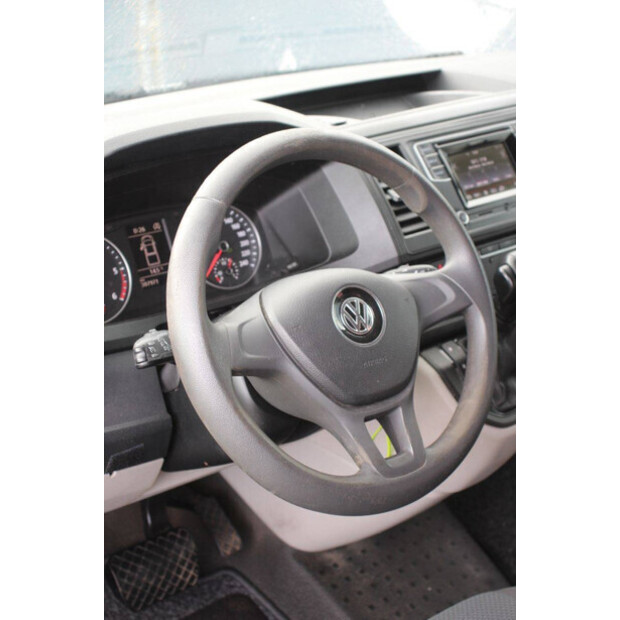 2018 Volkswagen Transporter-47401056